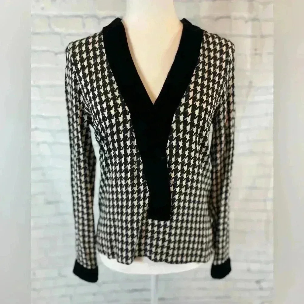 ZARA WOMAN Houndstooth long sleeve blouse top shirt black & off white size S‎
